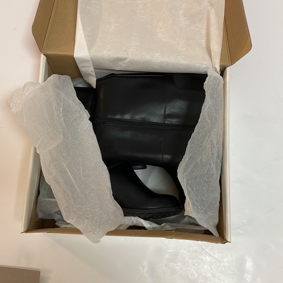 Style & Co Marliee Wide-Calf Riding Boots, created for Macy’s - Picture 3 of 11